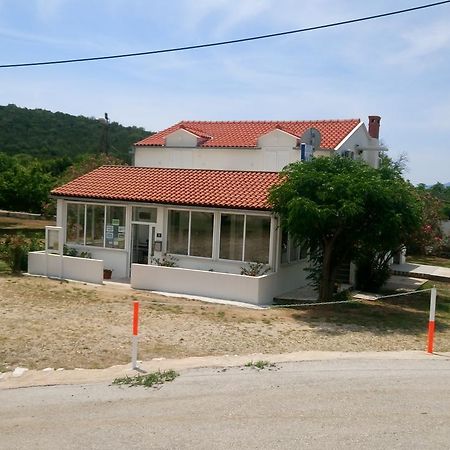 Guesthouse Budima Banići Exterior foto