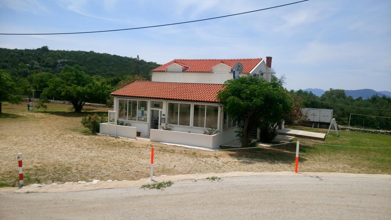 Guesthouse Budima Banići Exterior foto